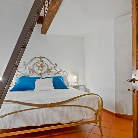 Lejlighed Guesthost - Duomo View Anna's